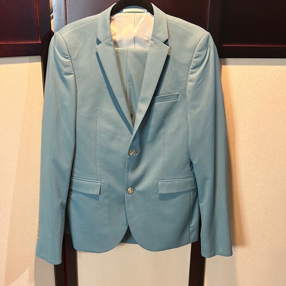 Man’s suit